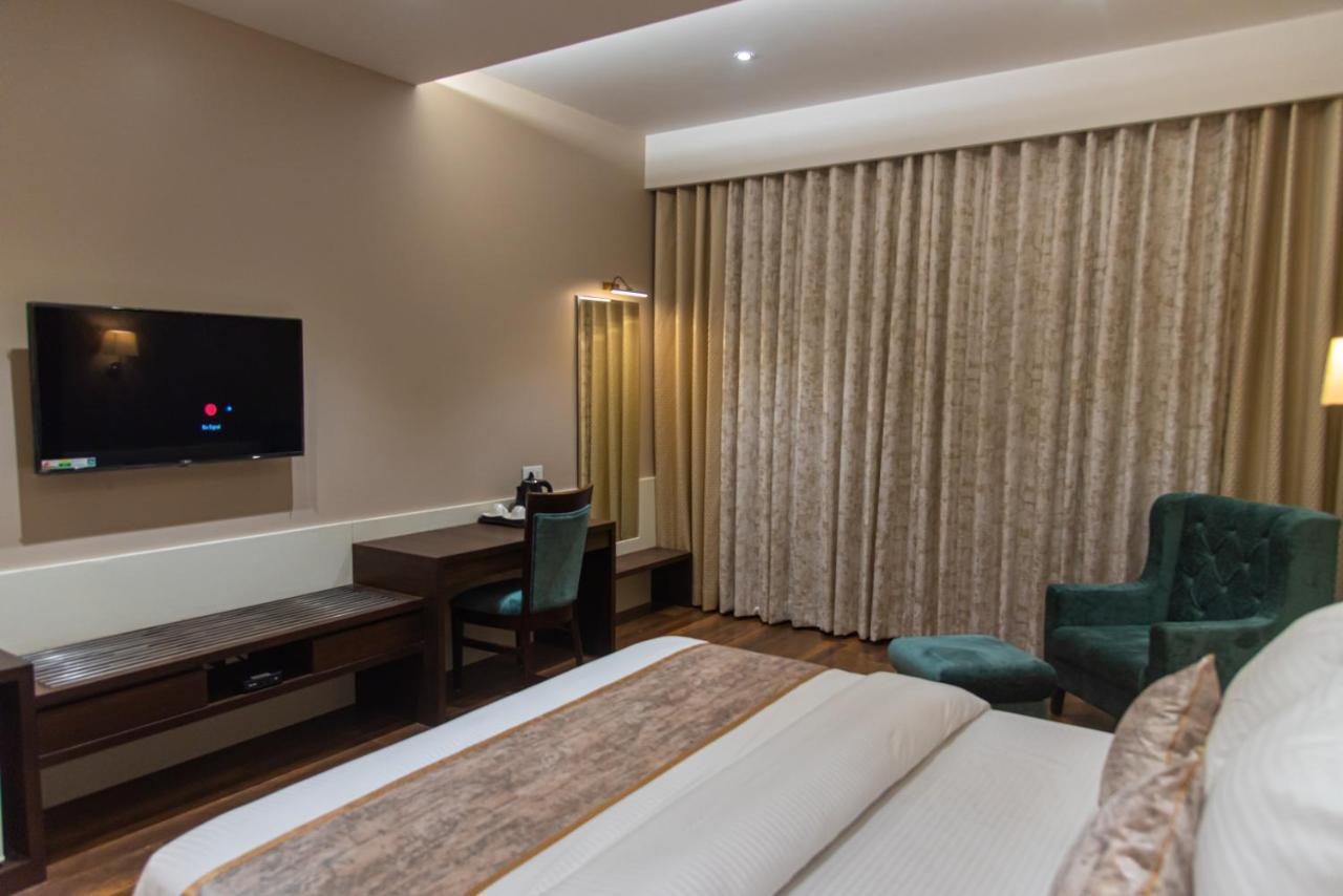 Hotel Royal Livin Варанасі Екстер'єр фото