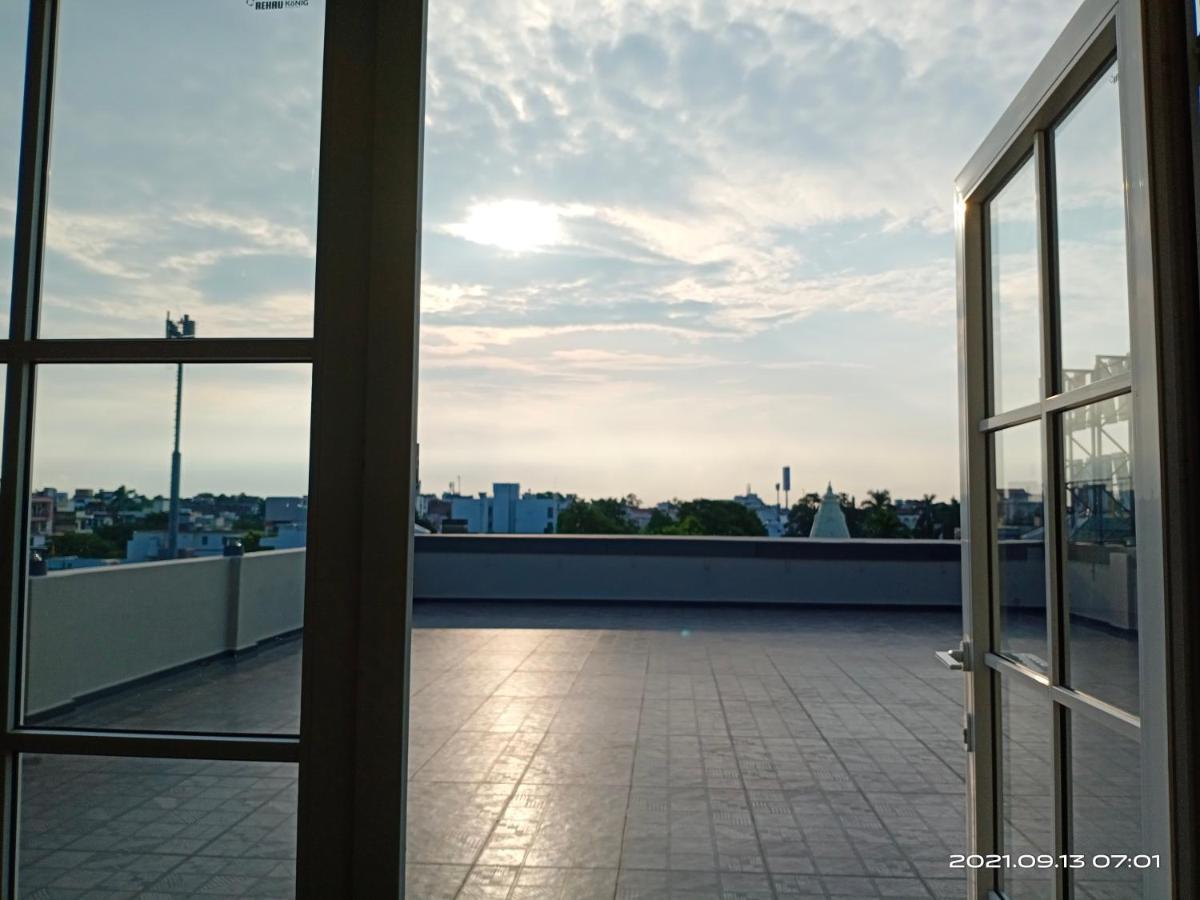 Hotel Royal Livin Варанасі Екстер'єр фото