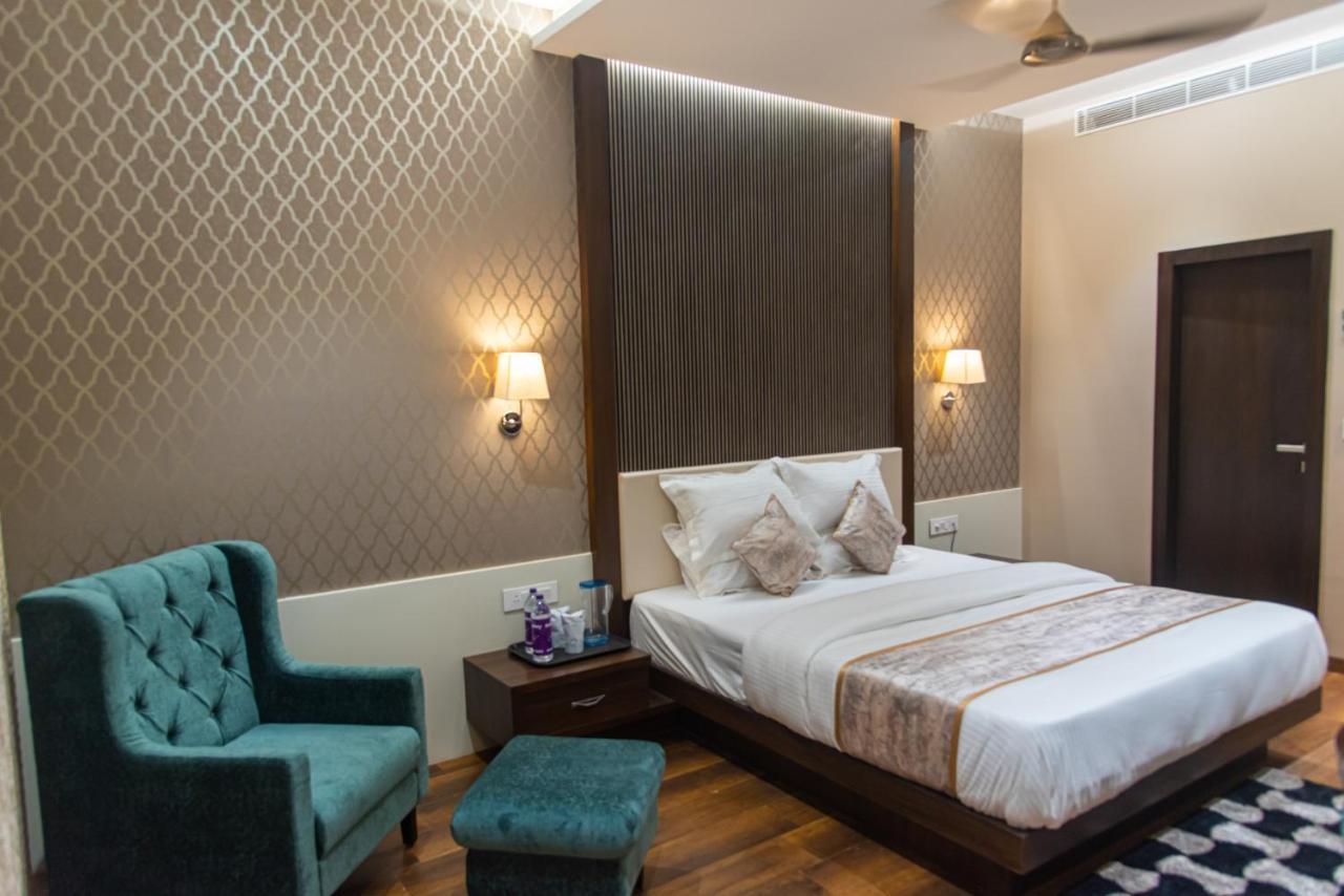 Hotel Royal Livin Варанасі Екстер'єр фото