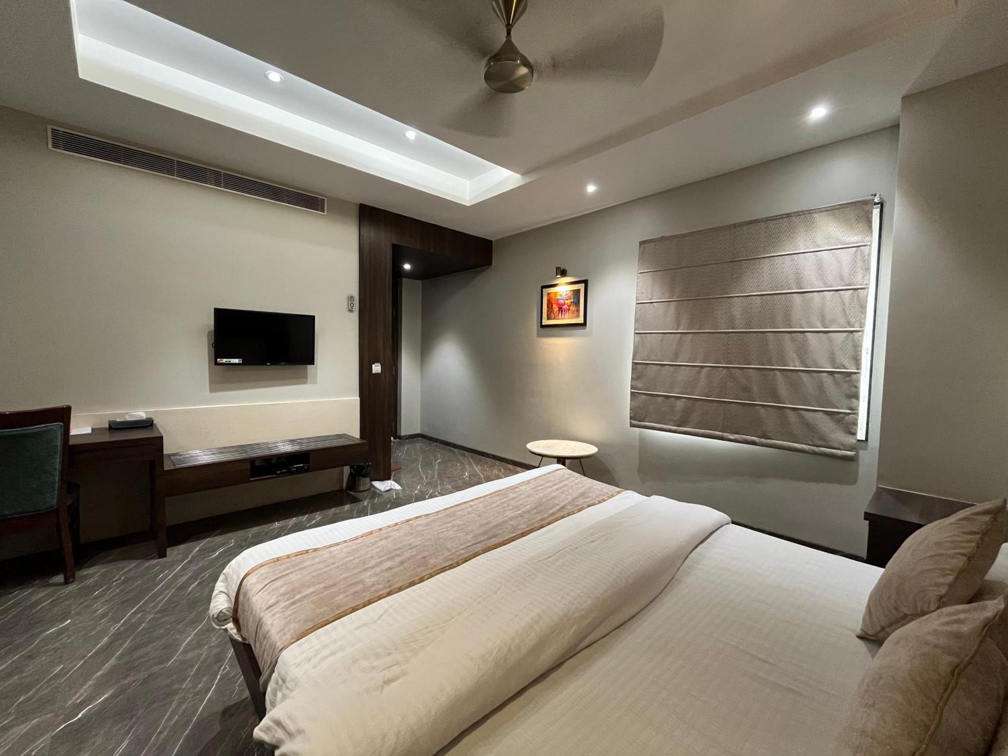 Hotel Royal Livin Варанасі Екстер'єр фото
